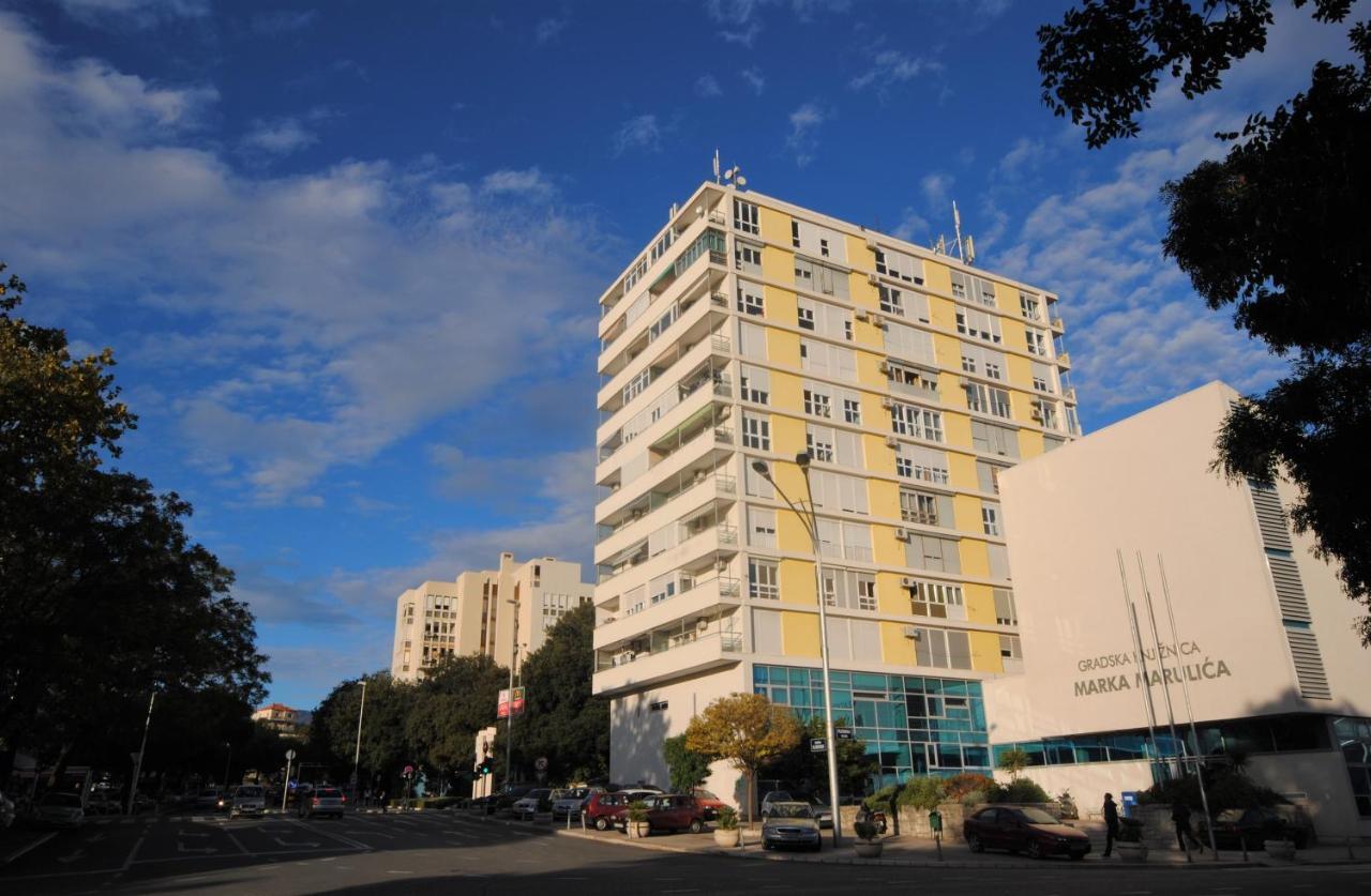 Apartment Antea Split Bagian luar foto